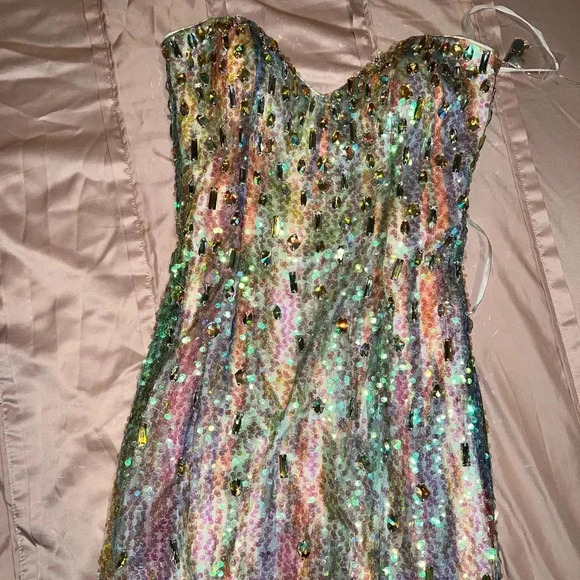 Mermaid Sequin Gown - Picture 5 of 11